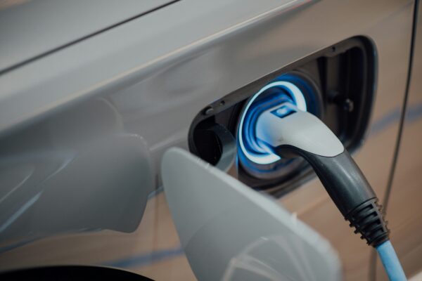 Véhicules électriques : évaluez la batterie avant de vendre ou d’acheter